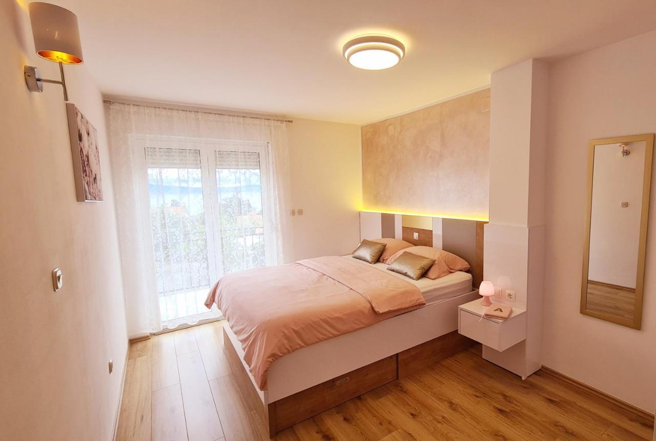 Karamarko Apartamento *